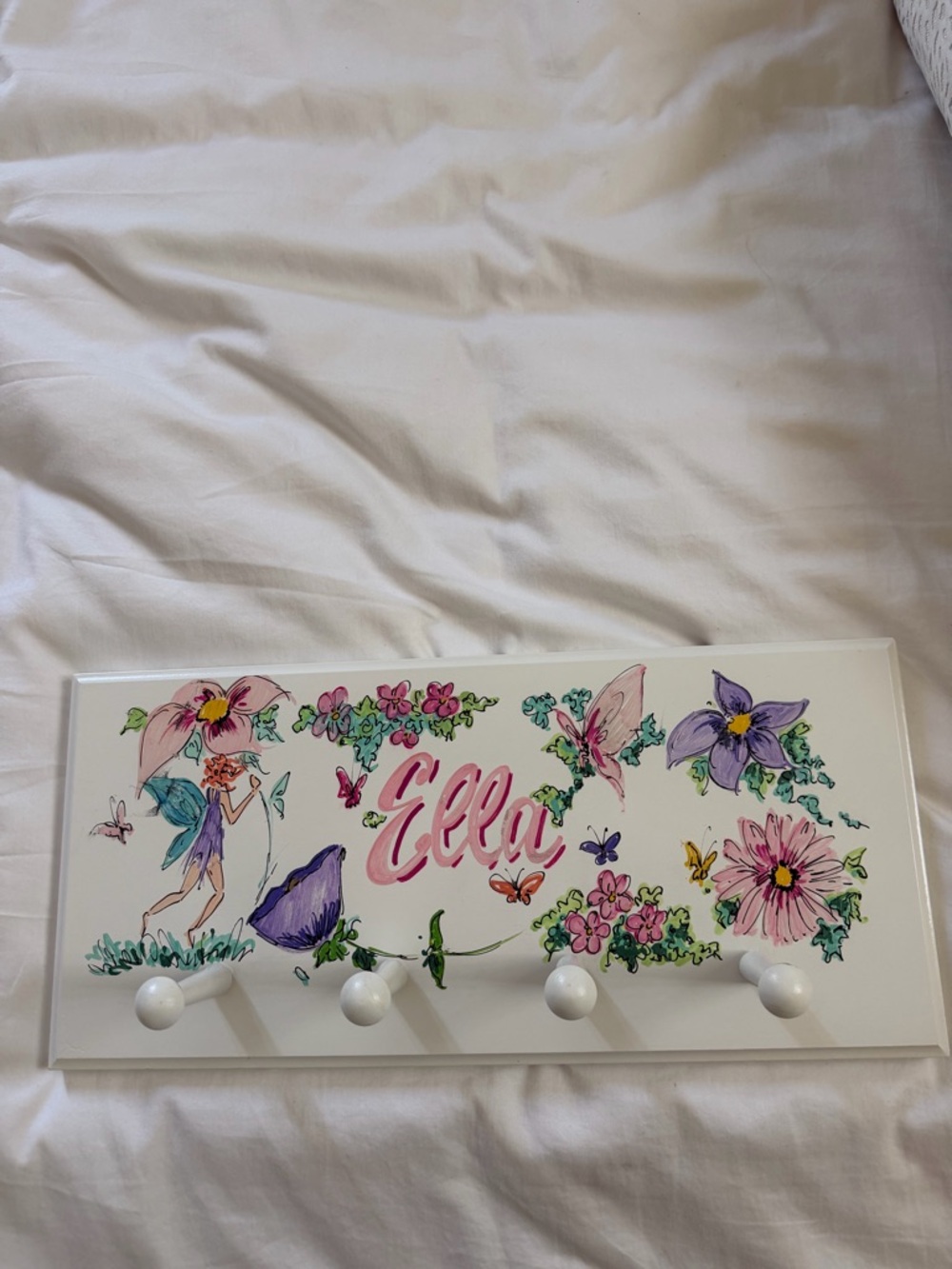 Personalized 'Ella' Floral Fairy Wall Hook Rack - White and Pink - Picture 2 of 5